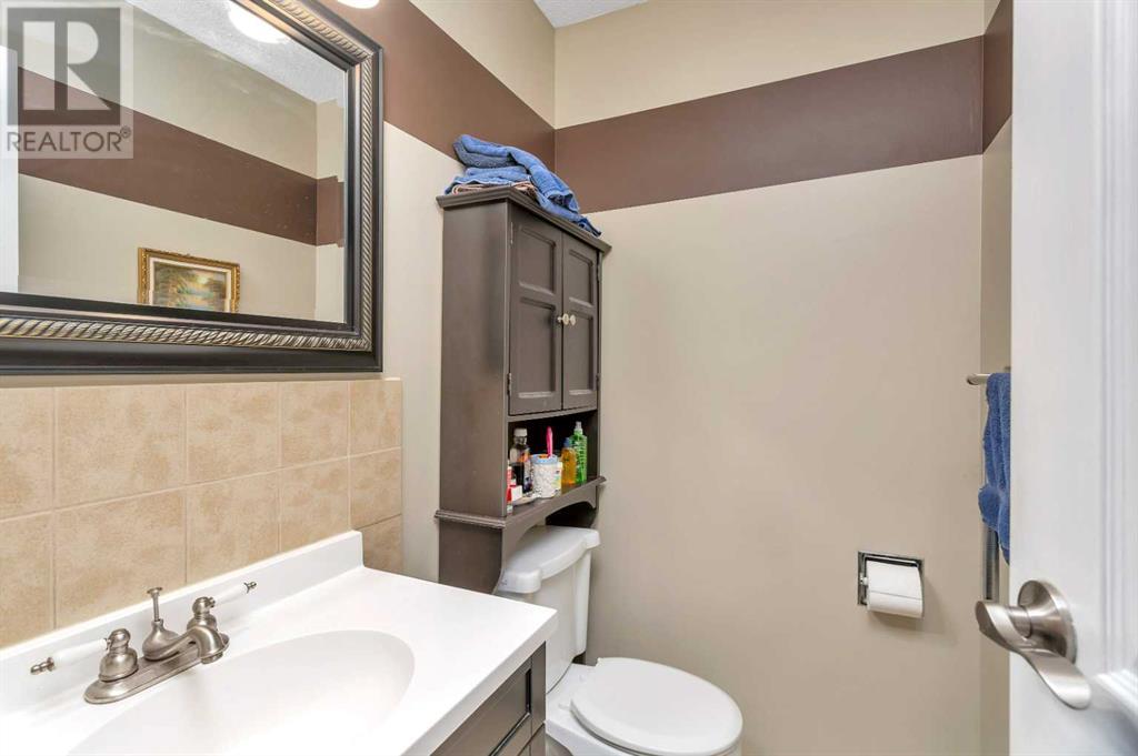 4 Brookes Crescent, Red Deer, Alberta  T4R 2L9 - Photo 18 - A2212509