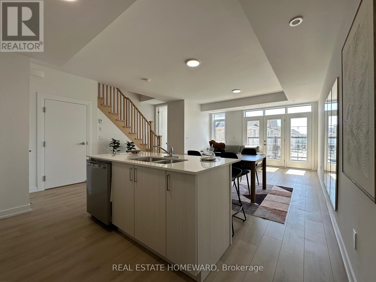 Property at 115 - 1655 PALMERS SAWMILL ROAD image 3