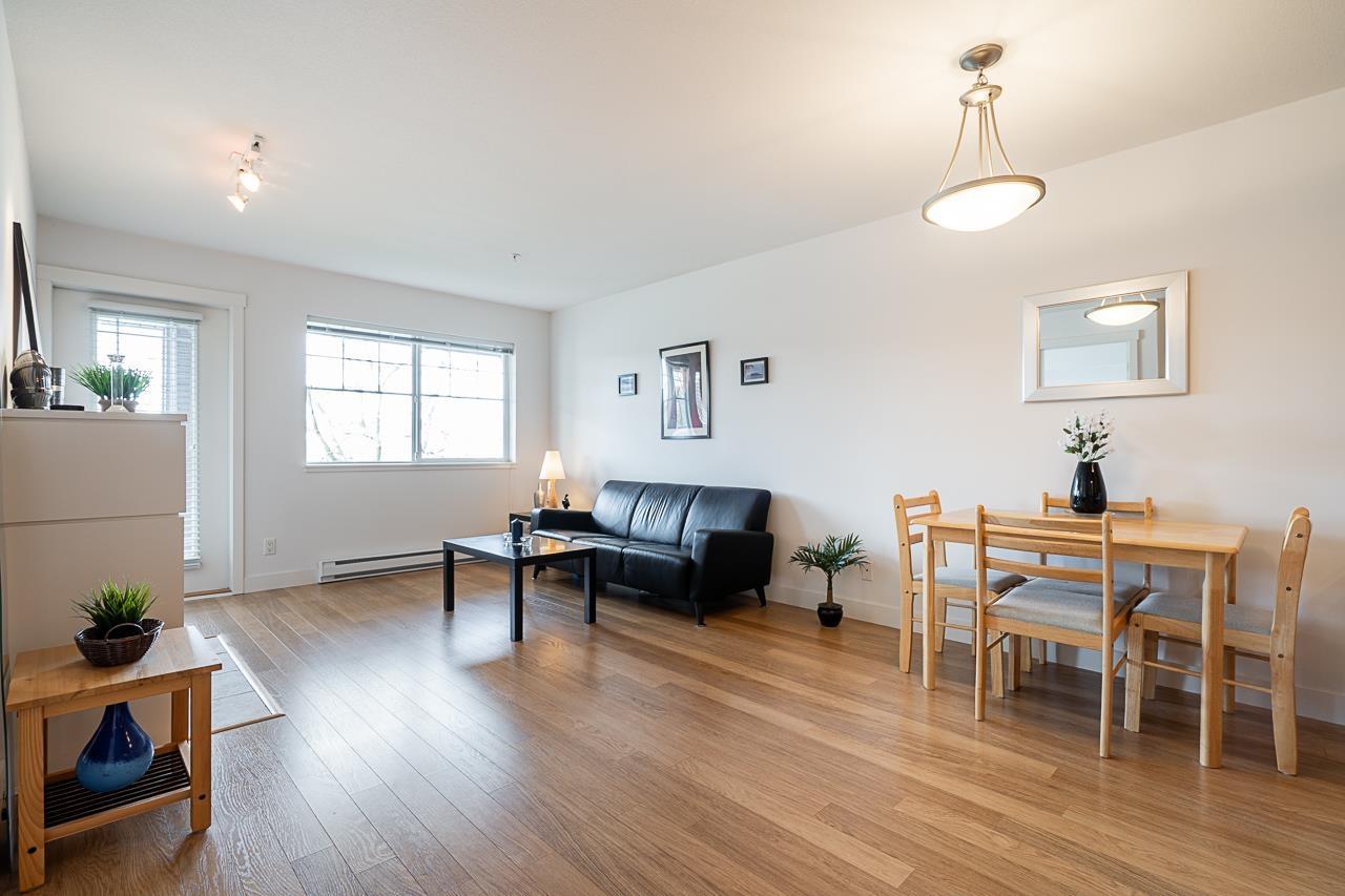Property at 309 19320 65 AVENUE image 3
