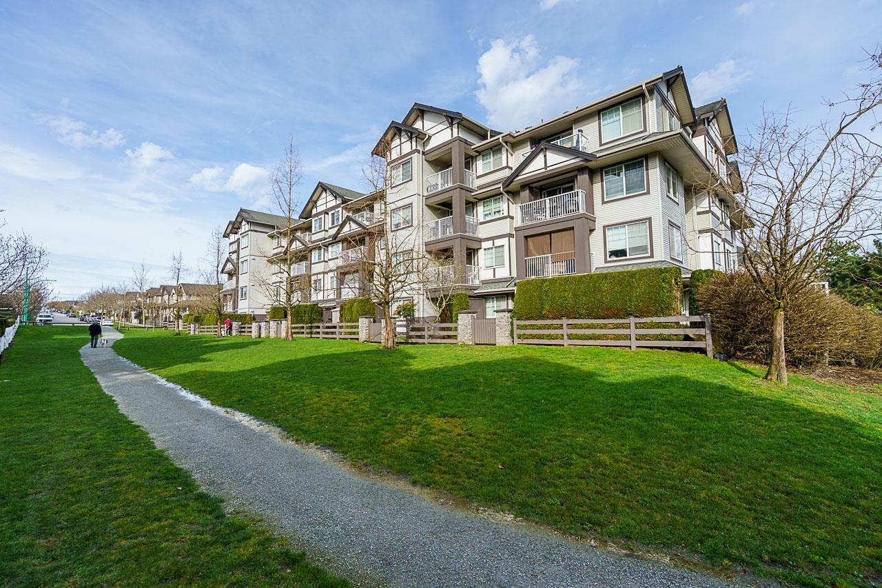 Property at 309 19320 65 AVENUE image 1