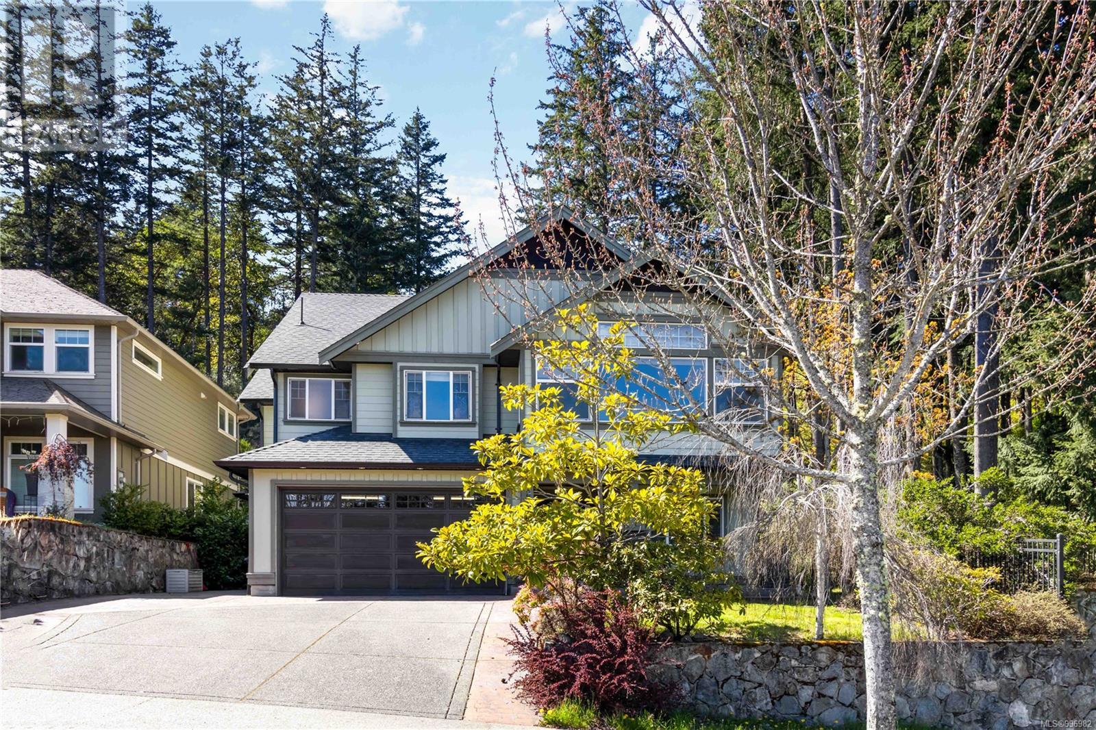 Property at 2200 Players Dr image 3