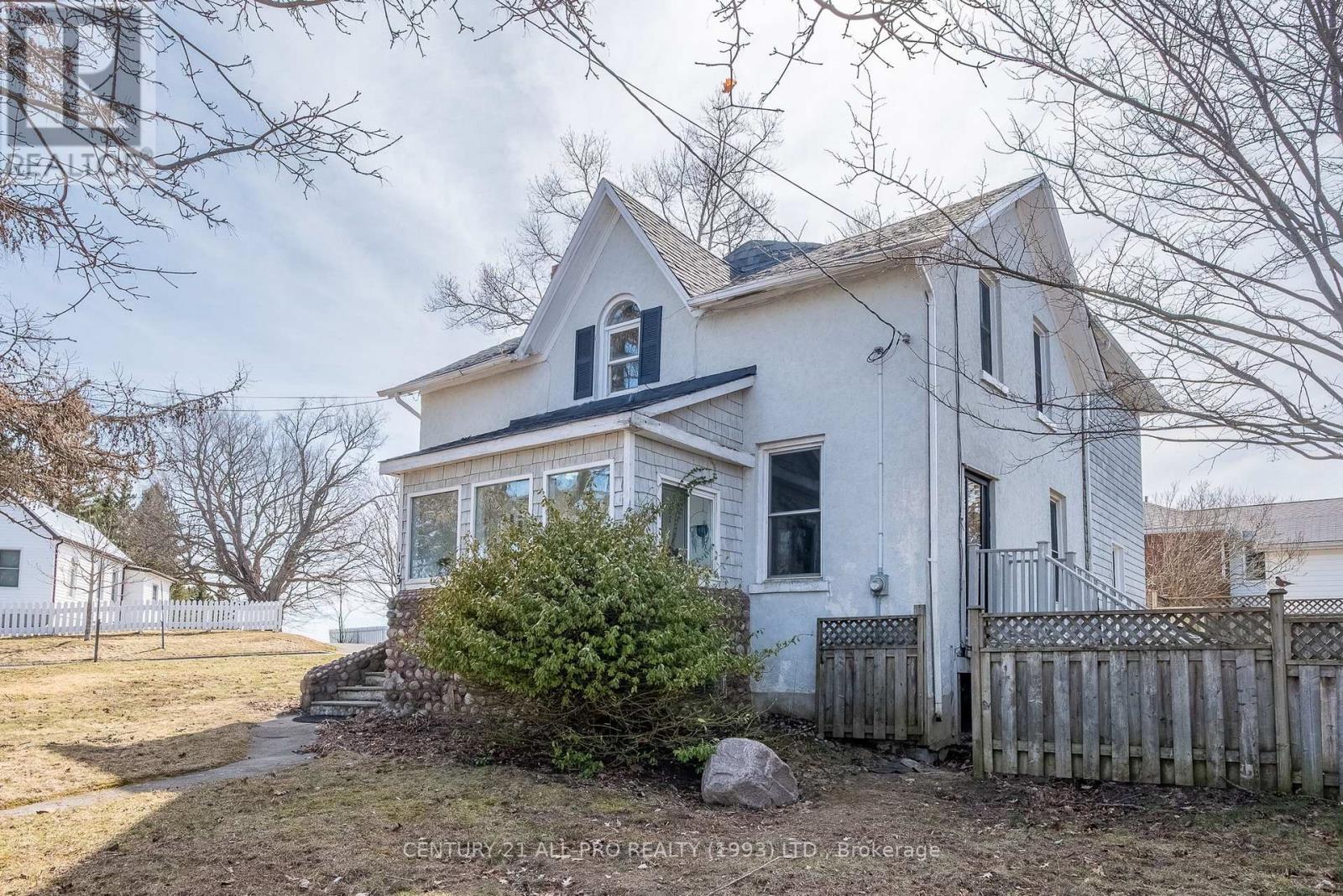 Property at 113 TREMAINE STREET image 4