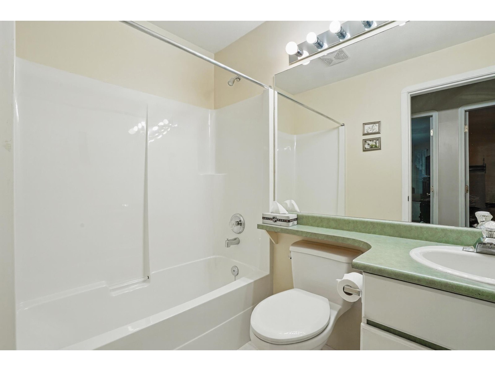 303 46693 Yale Road, Chilliwack Proper East, Chilliwack, British Columbia  V2P 7Z4 - Photo 20 - R2995941