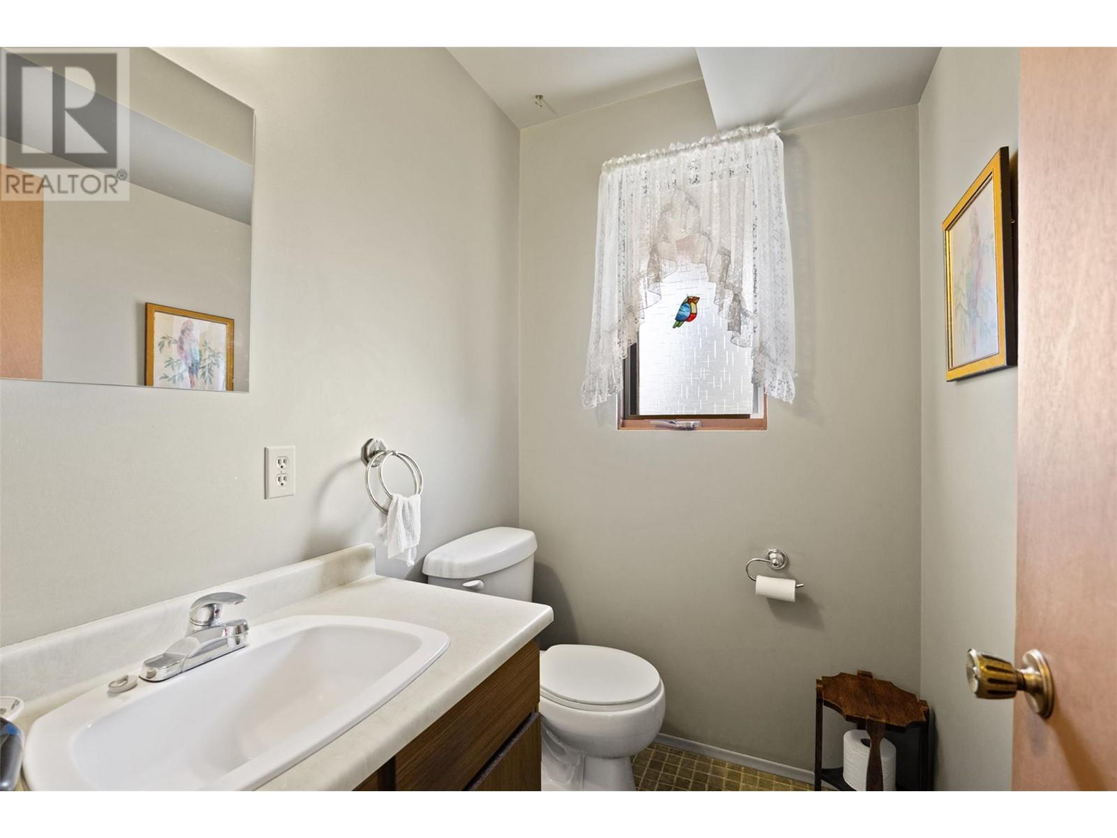 781 Kelly Drive, Kamloops, British Columbia  V2B 4G5 - Photo 21 - 10343079