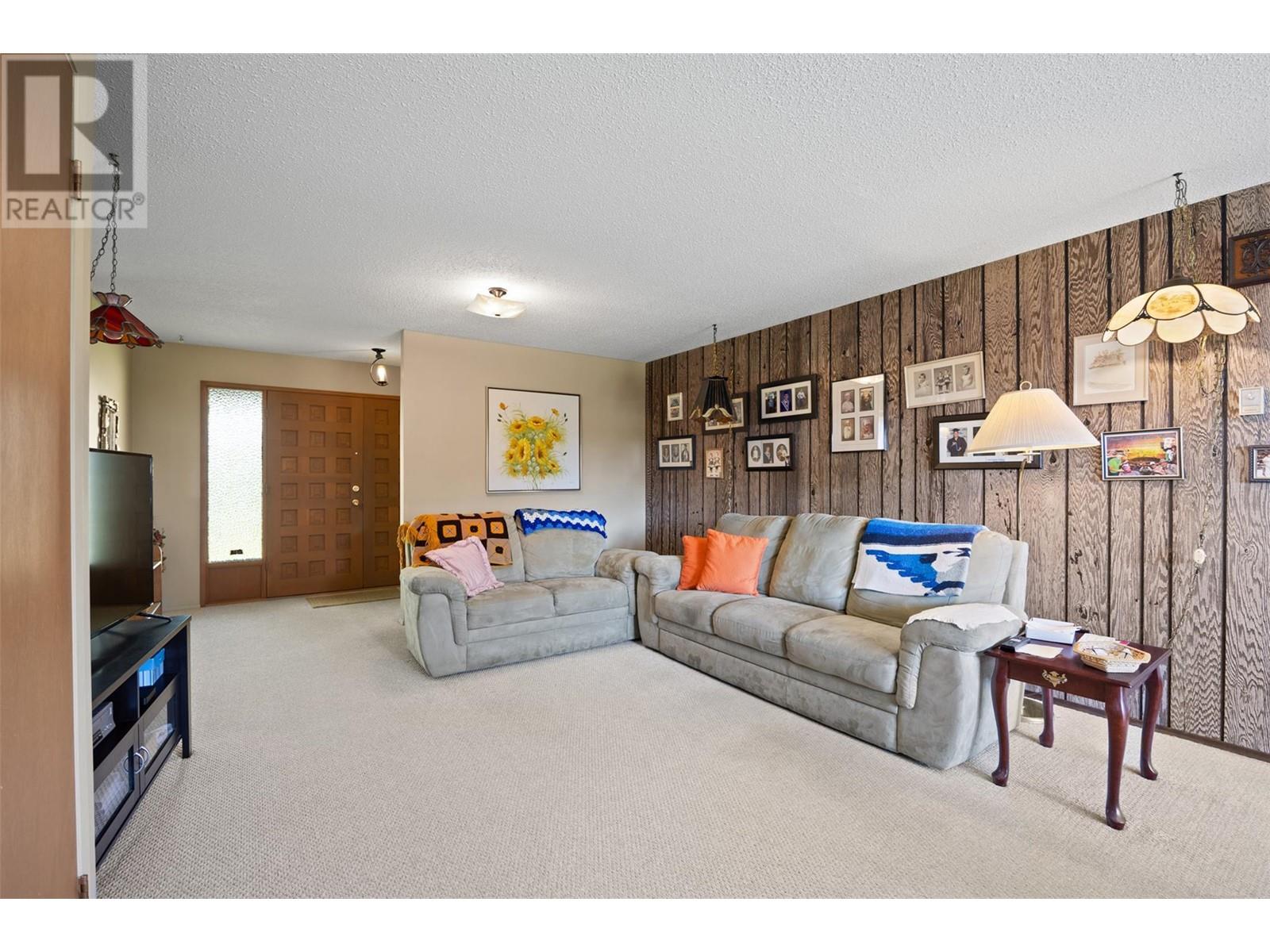 781 Kelly Drive, Kamloops, British Columbia  V2B 4G5 - Photo 17 - 10343079