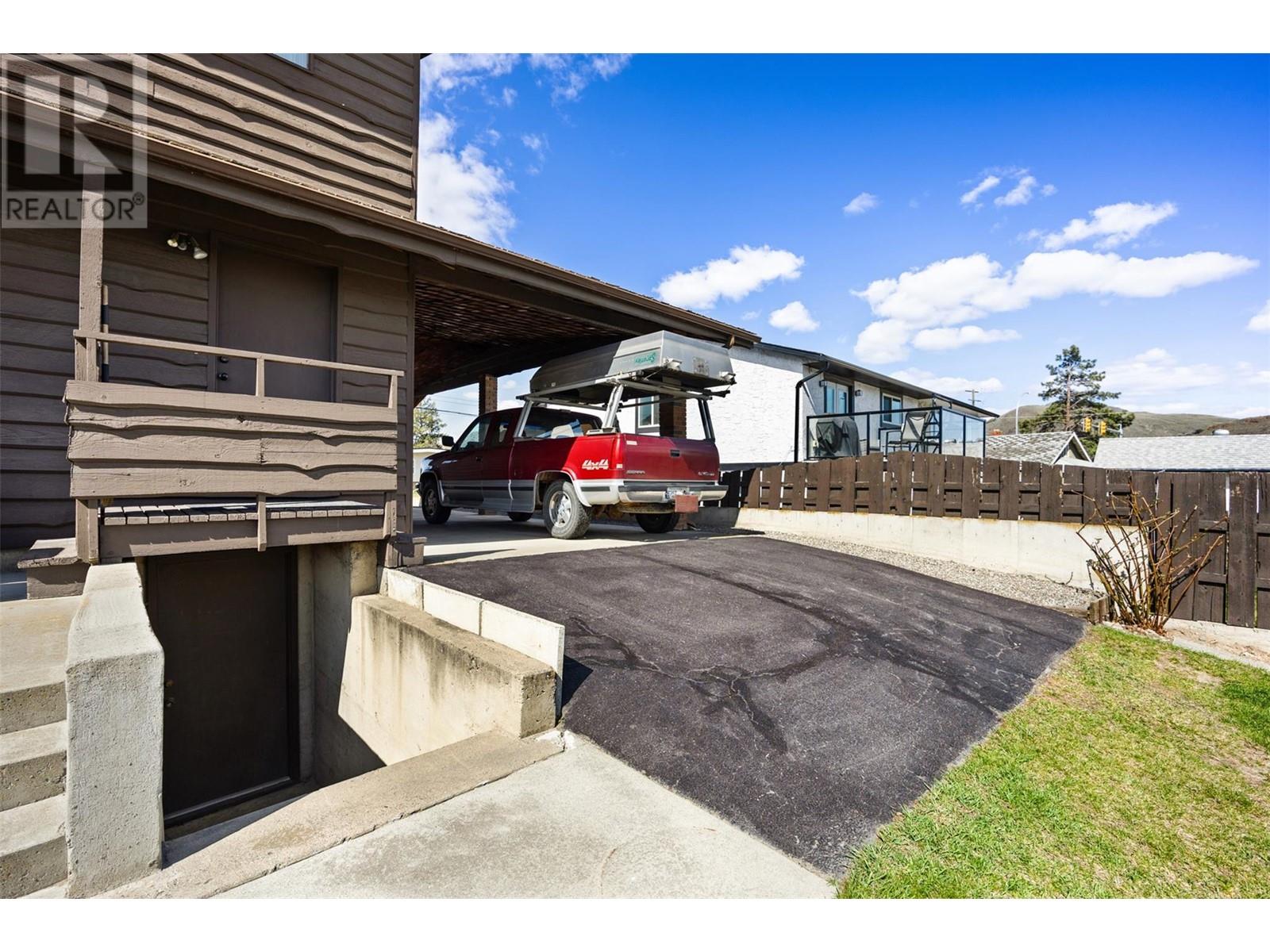 781 Kelly Drive, Kamloops, British Columbia  V2B 4G5 - Photo 43 - 10343079
