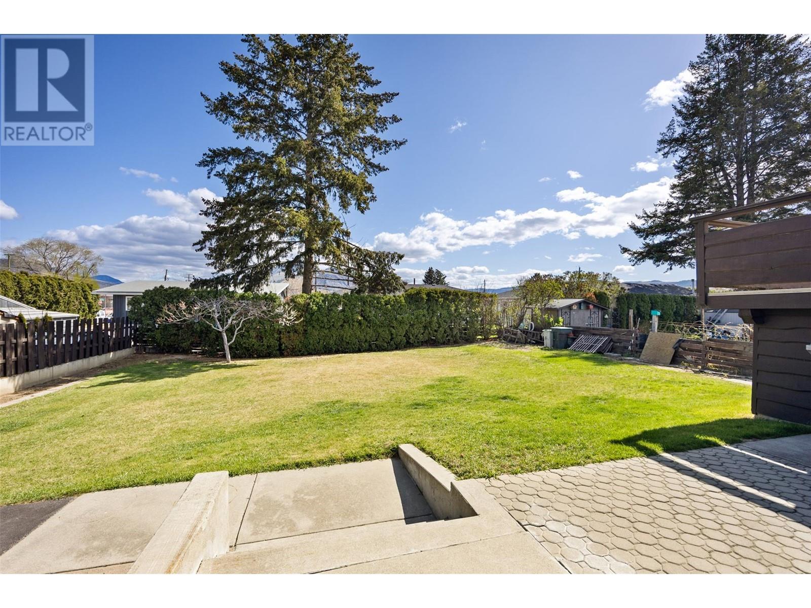 781 Kelly Drive, Kamloops, British Columbia  V2B 4G5 - Photo 40 - 10343079