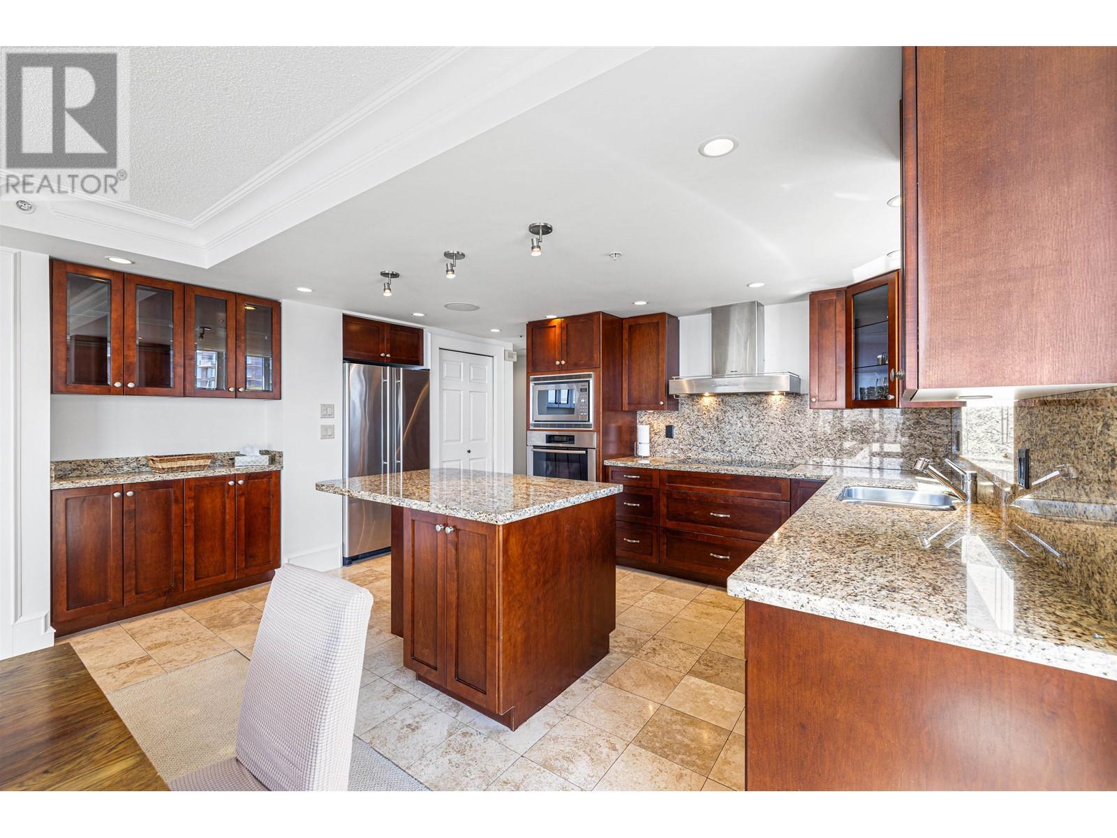 101 2280 Bellevue Avenue, West Vancouver, British Columbia  V7V 1C6 - Photo 7 - R2995944