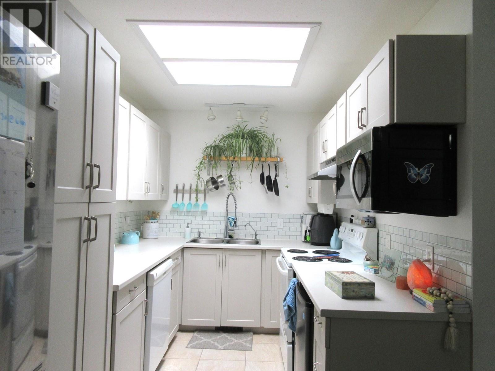415 Commonwealth Road Unit# 3205, Kelowna, British Columbia  V4V 2M4 - Photo 6 - 10345100