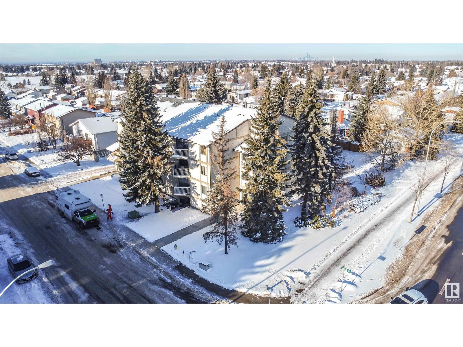 Property at #103 3404 18 AV NW image 5