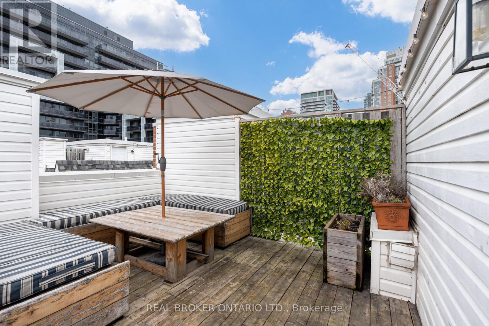 Property at 803 - 12 SUDBURY STREET image 1