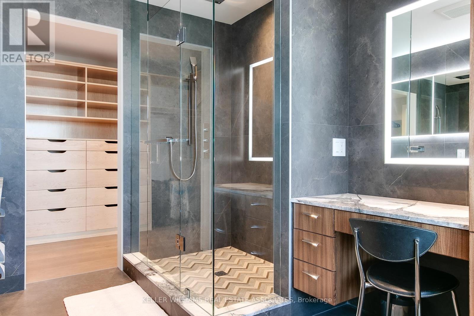 1002 - 90 Stadium Road, Toronto, Ontario  M5V 3W5 - Photo 18 - C12111423