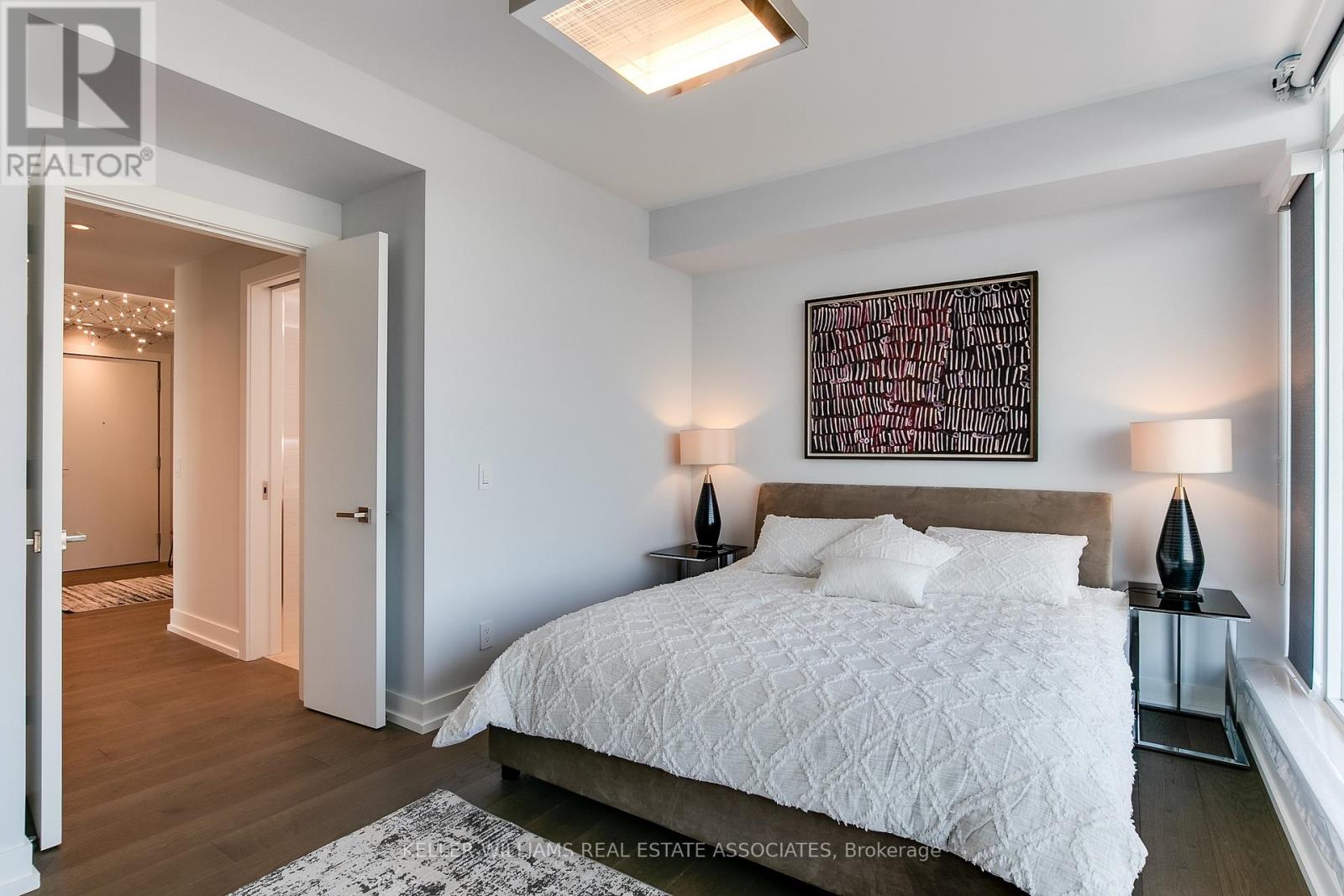 1002 - 90 Stadium Road, Toronto, Ontario  M5V 3W5 - Photo 32 - C12111423