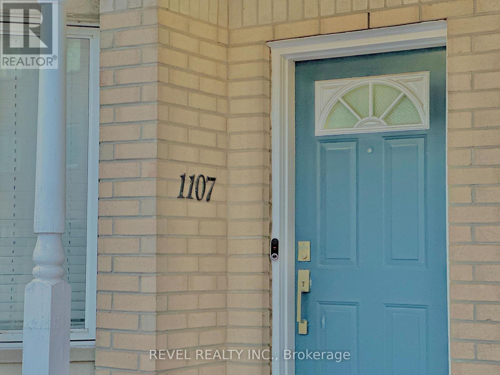 Property at 1107 - 28 ROSEBANK DRIVE image 2