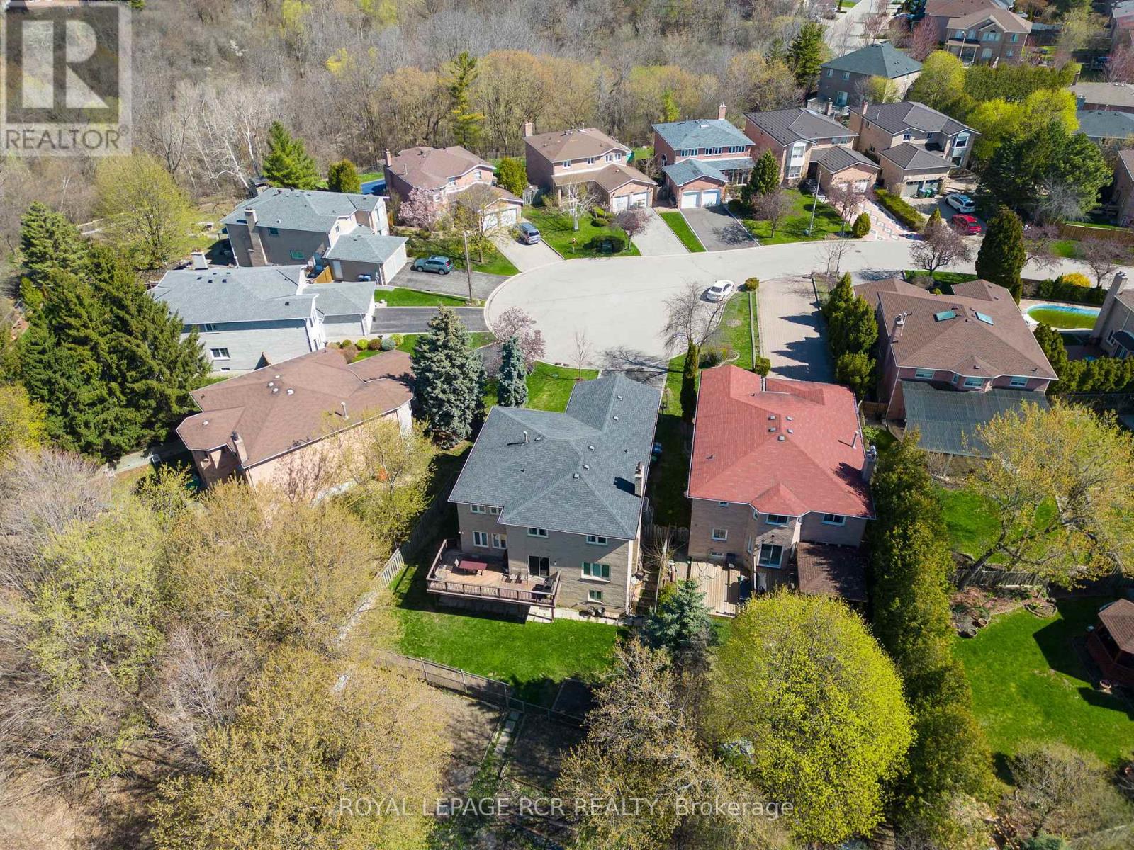 5168 Hidden Valley Court, Mississauga, Ontario  L5M 3P1 - Photo 49 - W12063026
