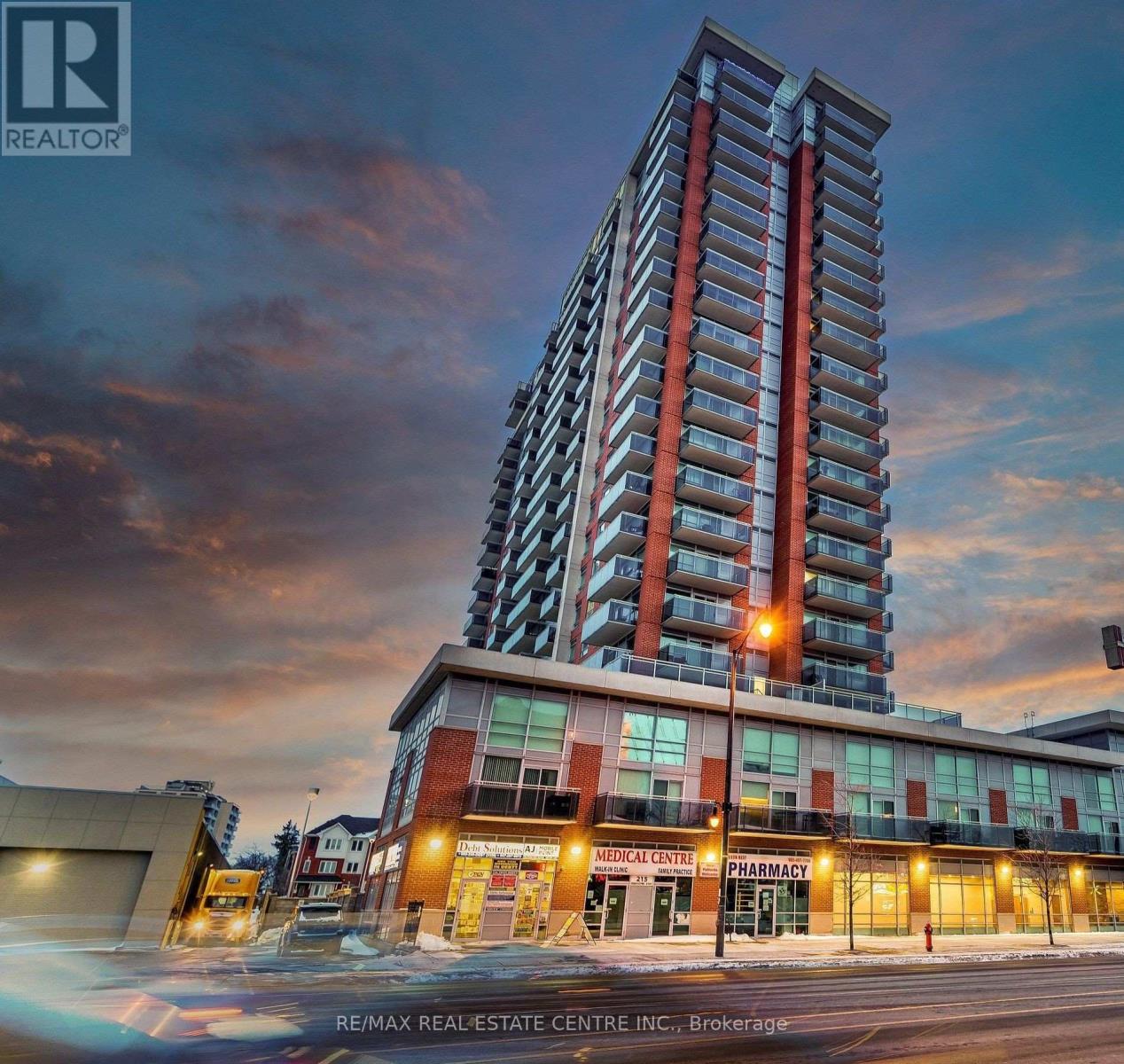Property at 301 - 215 QUEEN STREET E image 3
