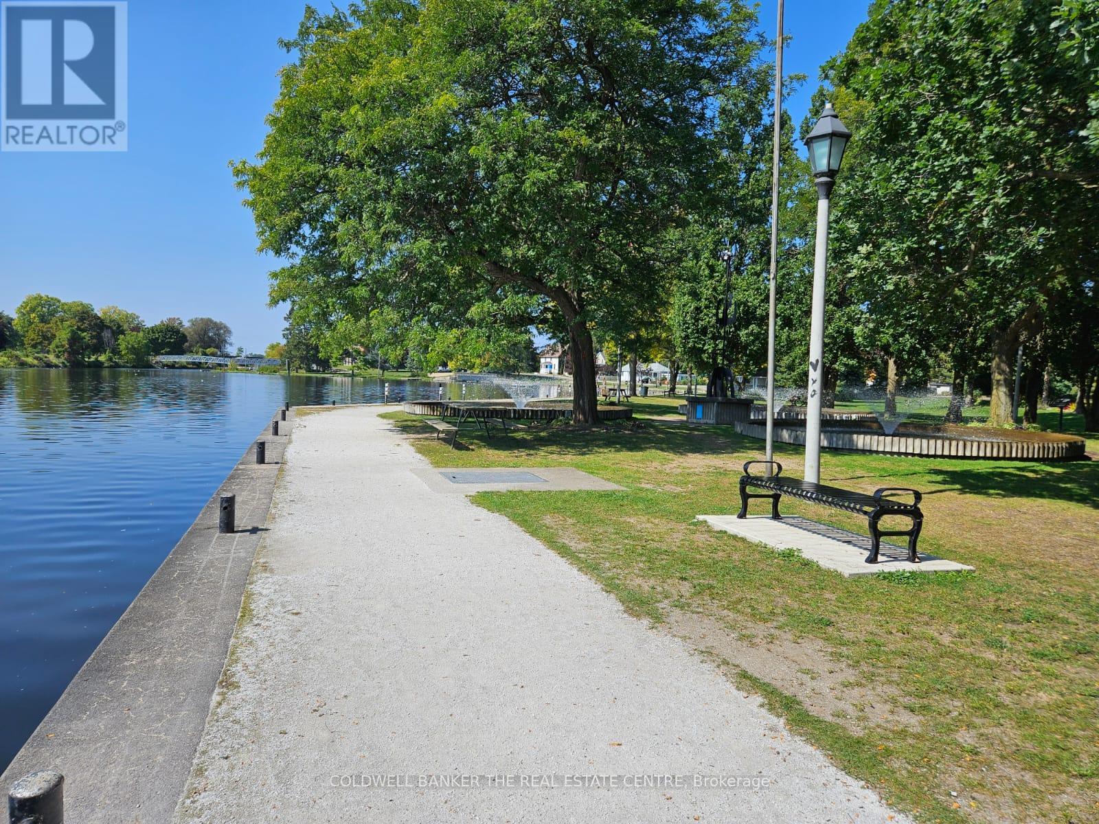 1-15 Chambers Street, Smiths Falls, Ontario  K7A 2Y2 - Photo 14 - X12111427