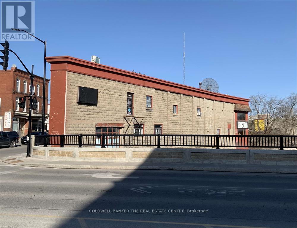 1-15 Chambers Street, Smiths Falls, Ontario  K7A 2Y2 - Photo 6 - X12111427