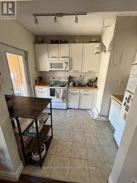 A - 240 Highfield Road, Toronto, Ontario  M4L 2V5 - Photo 10 - E12111430
