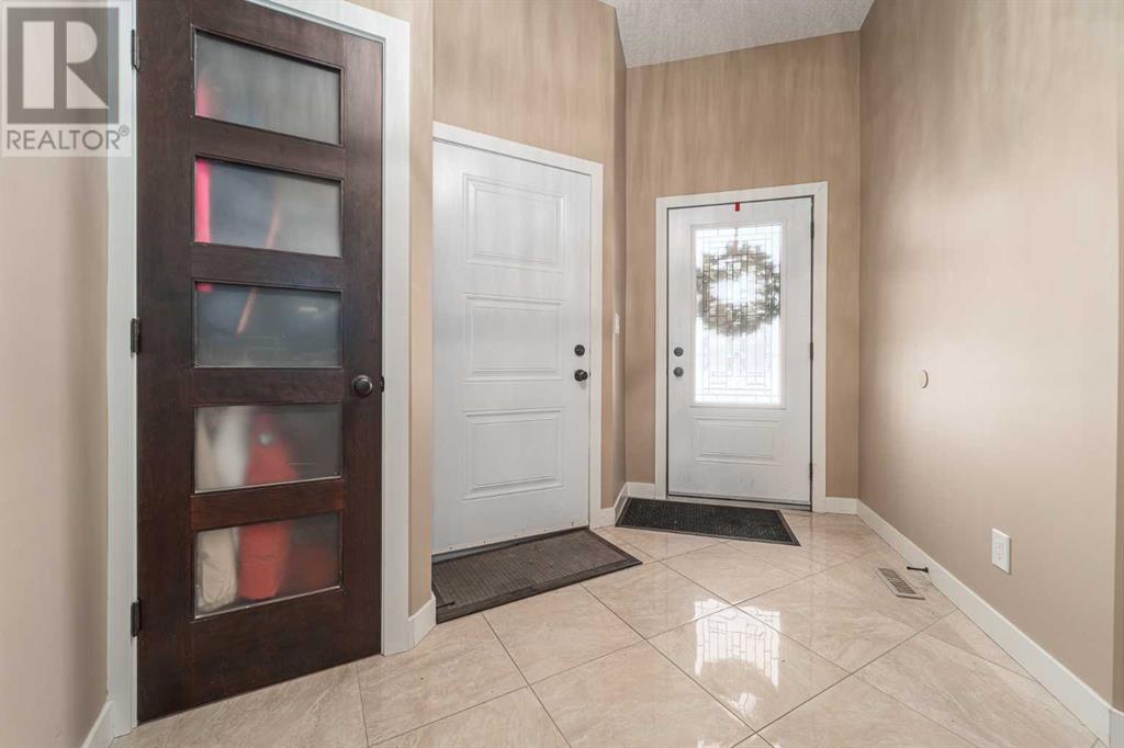 346 Sixmile Ridge S, Lethbridge, Alberta  T1K 5W8 - Photo 4 - A2180914