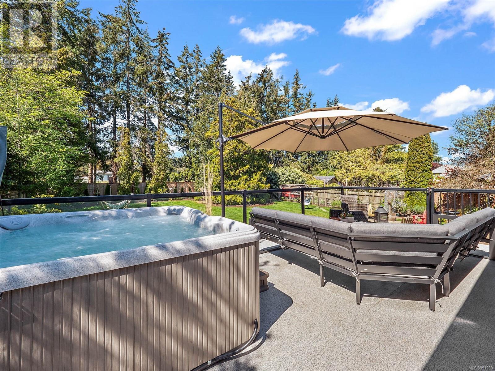 3640 Crestview Rd, Oak Bay, British Columbia  V8P 5C4 - Photo 43 - 991380