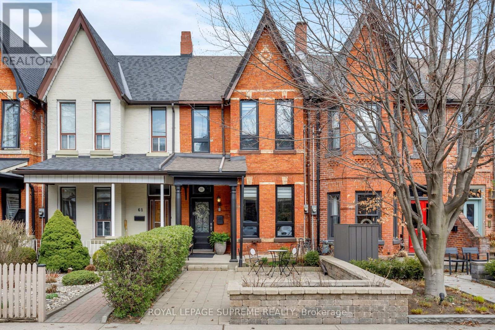 Property at 59 BEACONSFIELD AVENUE image 1