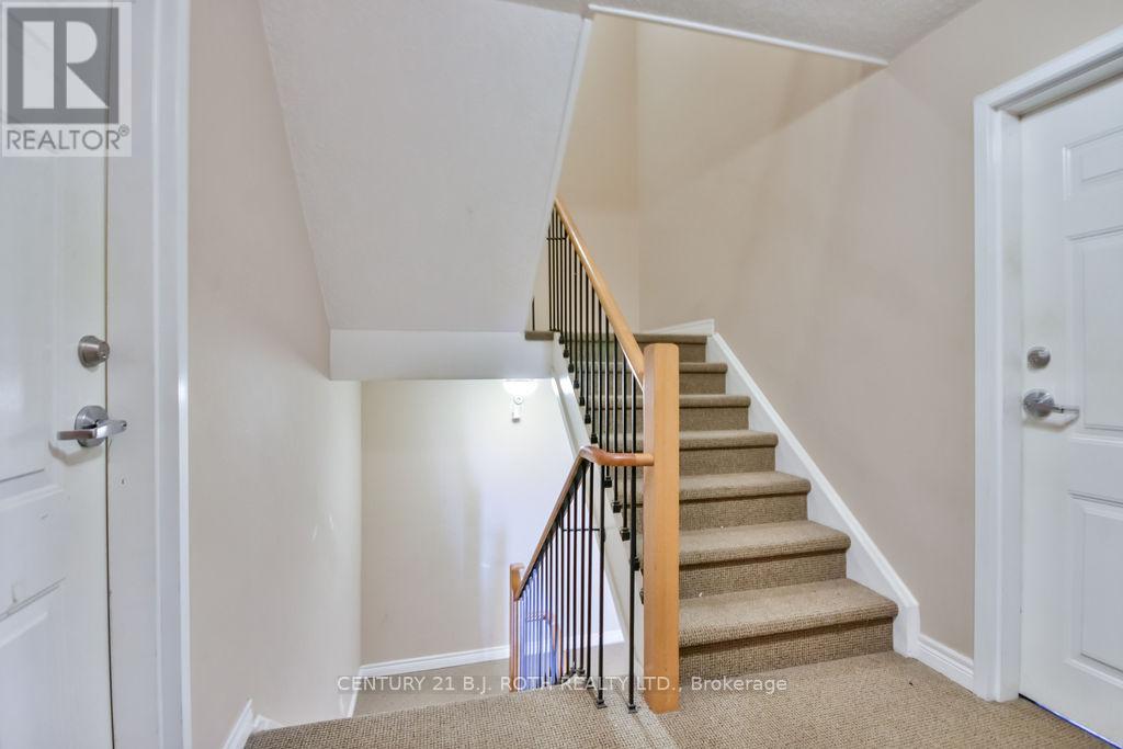 192 Mill Street, Essa (Angus), Ontario  L3W 0G4 - Photo 11 - N12111470