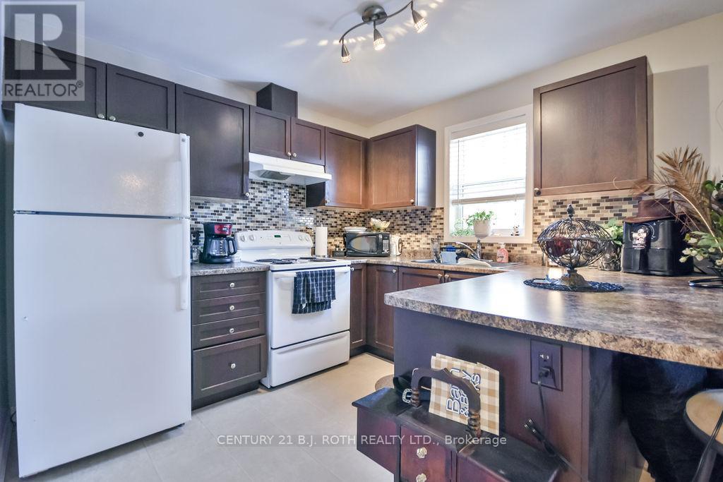 192 Mill Street, Essa (Angus), Ontario  L3W 0G4 - Photo 18 - N12111470