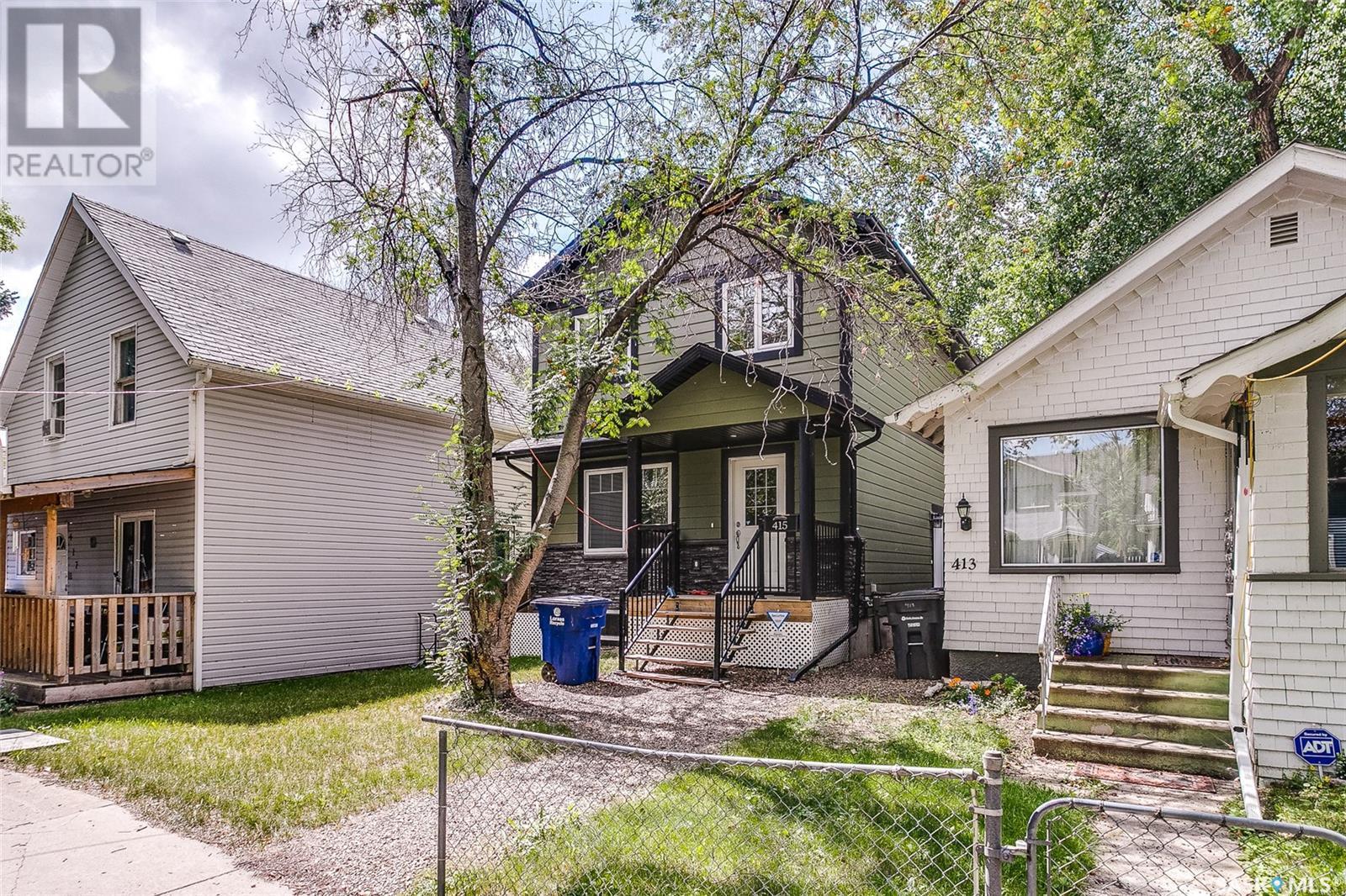 Property at 415 G AVENUE S image 2