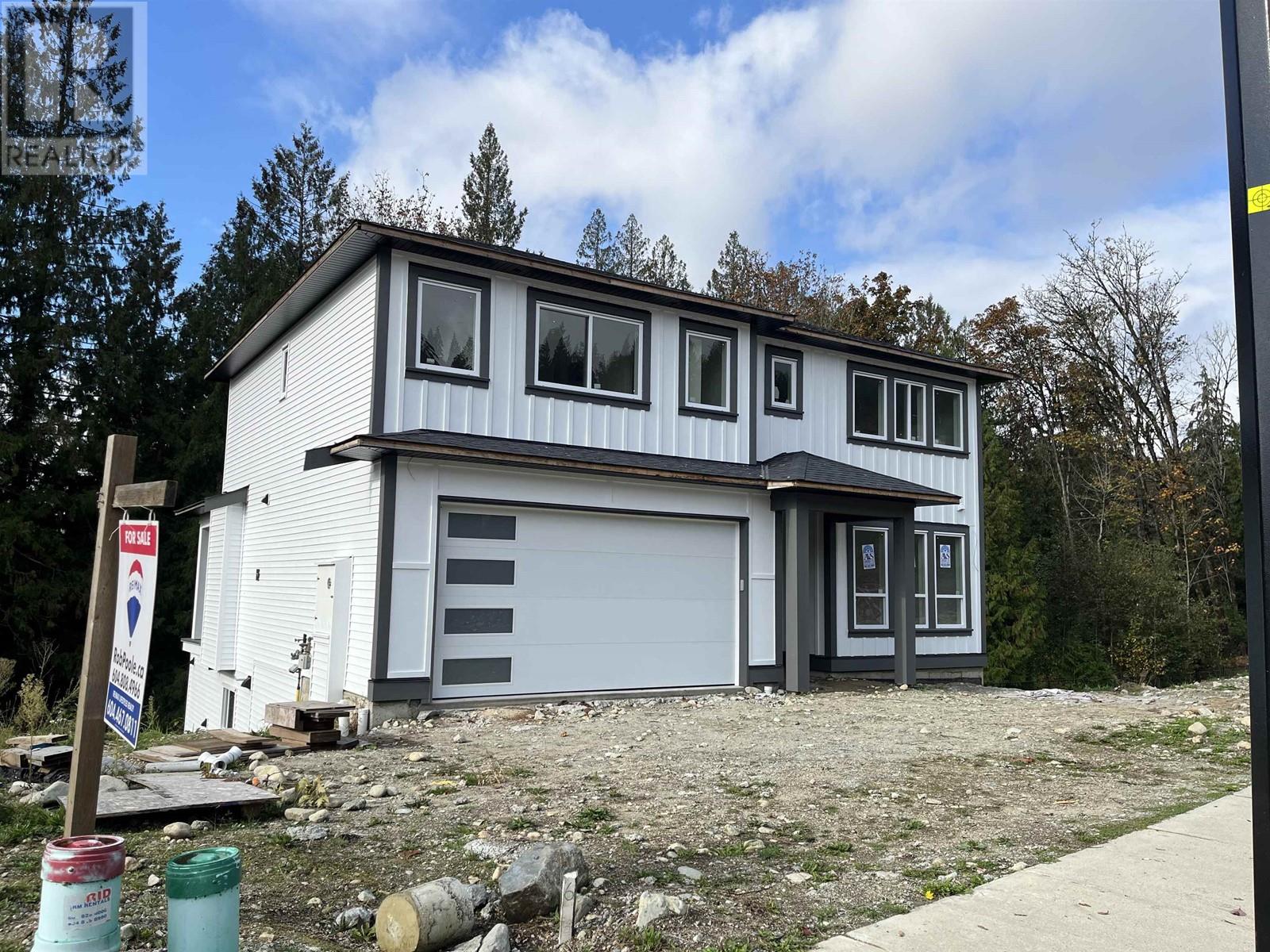 23349 Cross Road, Maple Ridge, British Columbia  V4R 0C8 - Photo 1 - R2953522