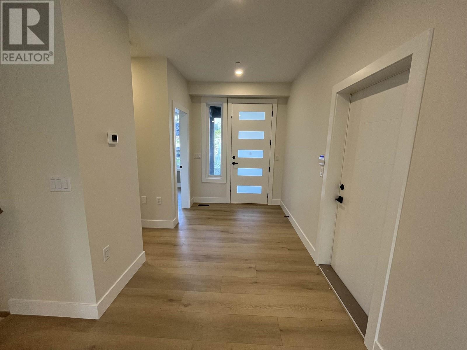 23349 Cross Road, Maple Ridge, British Columbia  V4R 0C8 - Photo 8 - R2953522