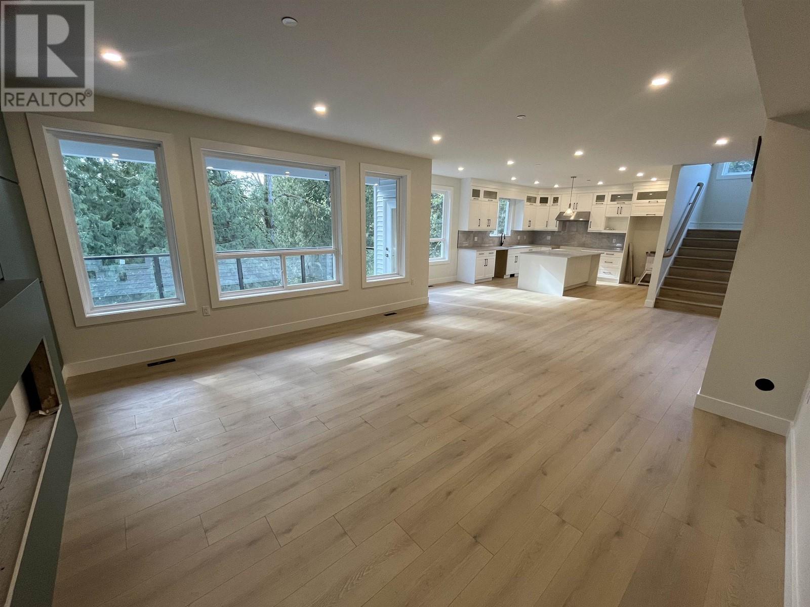 23349 Cross Road, Maple Ridge, British Columbia  V4R 0C8 - Photo 5 - R2953522