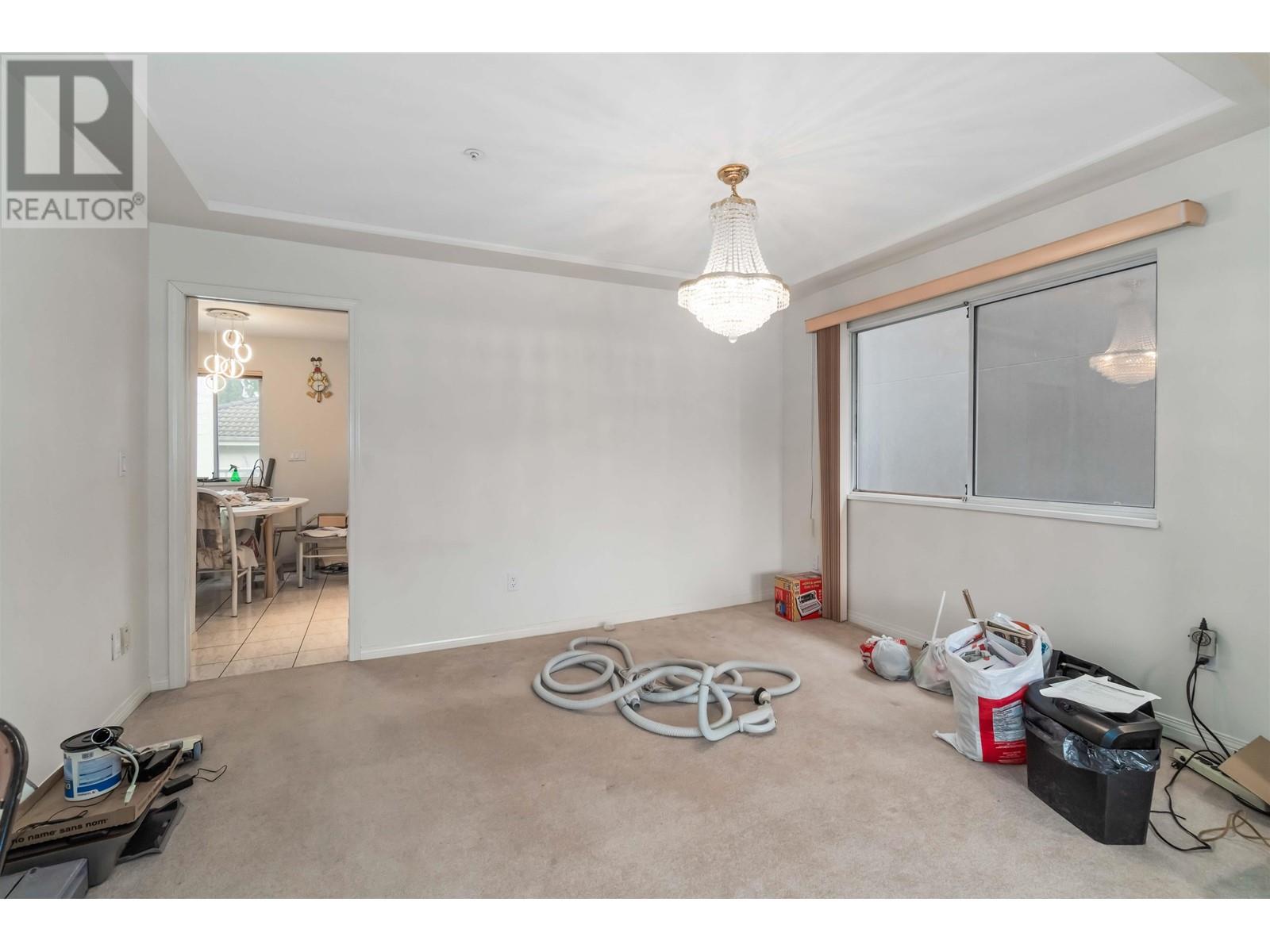 6978 Fleming Street, Vancouver, British Columbia  V5P 3H7 - Photo 10 - R2991087