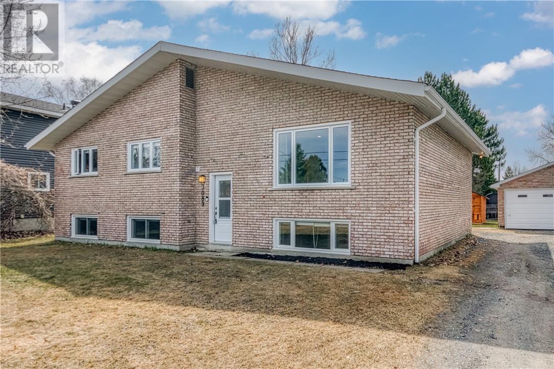 3089 Lina Street, Val Caron, Ontario  P3N 1C9 - Photo 3 - 2121912