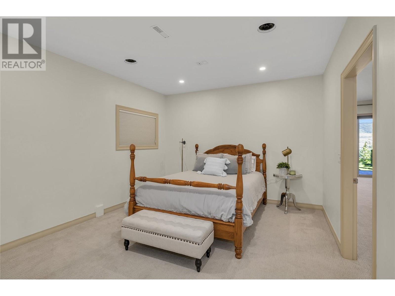 2037 Capistrano Drive, Kelowna, British Columbia  V1V 2N1 - Photo 42 - 10345582