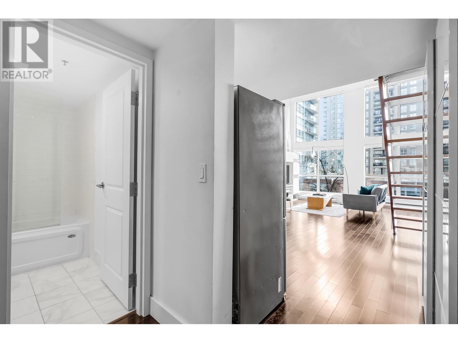 318 933 Seymour Street, Vancouver, British Columbia  V6B 6L6 - Photo 20 - R2996041