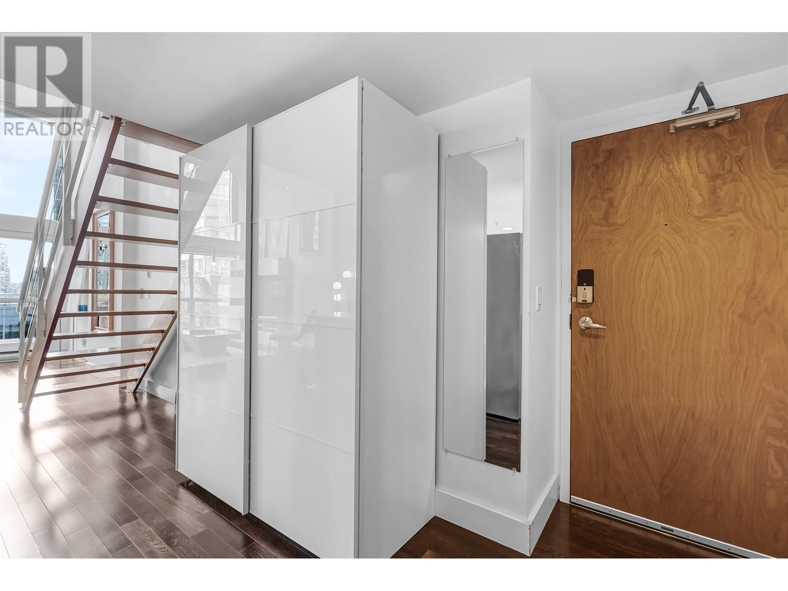 318 933 Seymour Street, Vancouver, British Columbia  V6B 6L6 - Photo 23 - R2996041