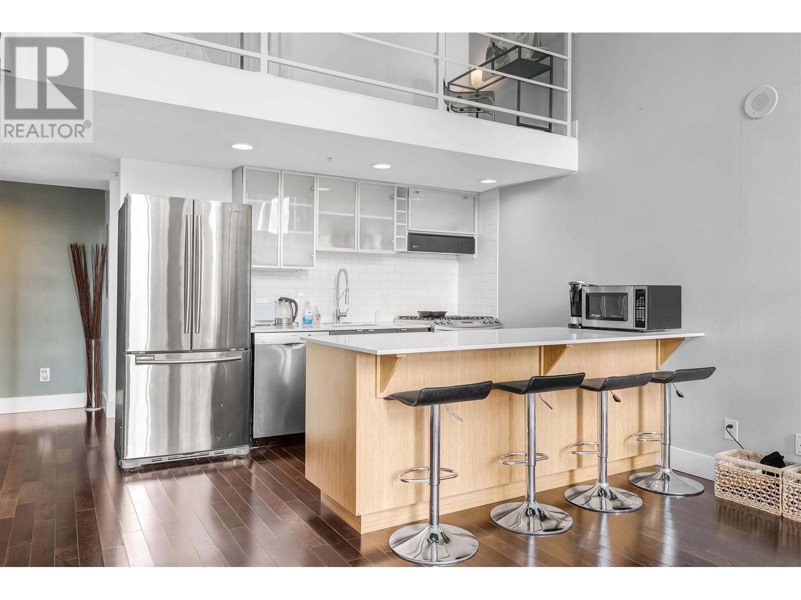 318 933 Seymour Street, Vancouver, British Columbia  V6B 6L6 - Photo 7 - R2996041