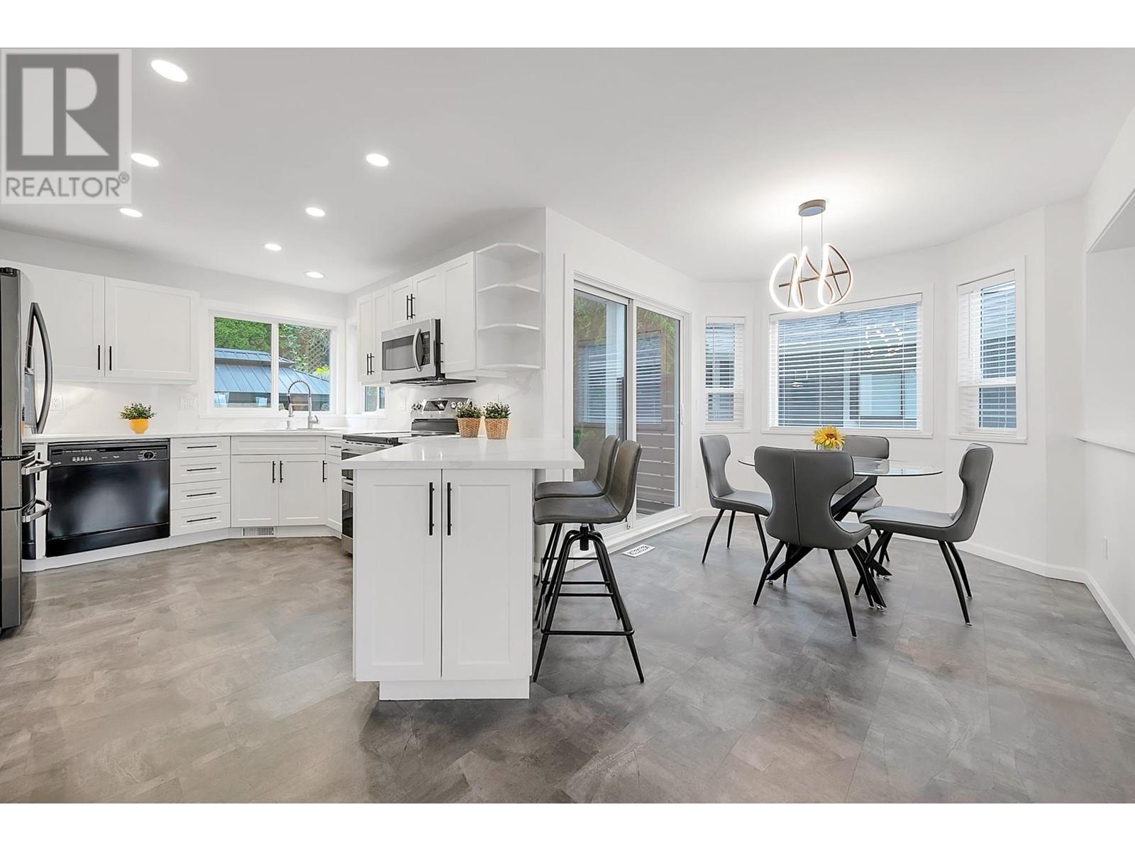 1163 Fraserview Street, Port Coquitlam, British Columbia  V3C 5H2 - Photo 9 - R2996026