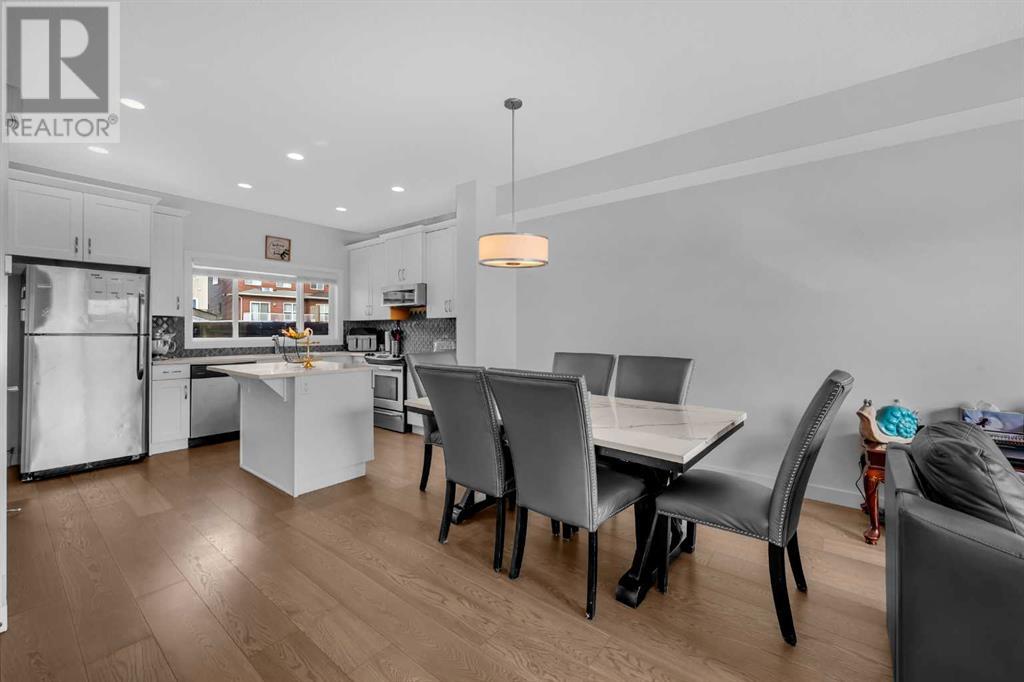 220 Savanna Road Ne, Calgary, Alberta  T3J 0V9 - Photo 8 - A2202104