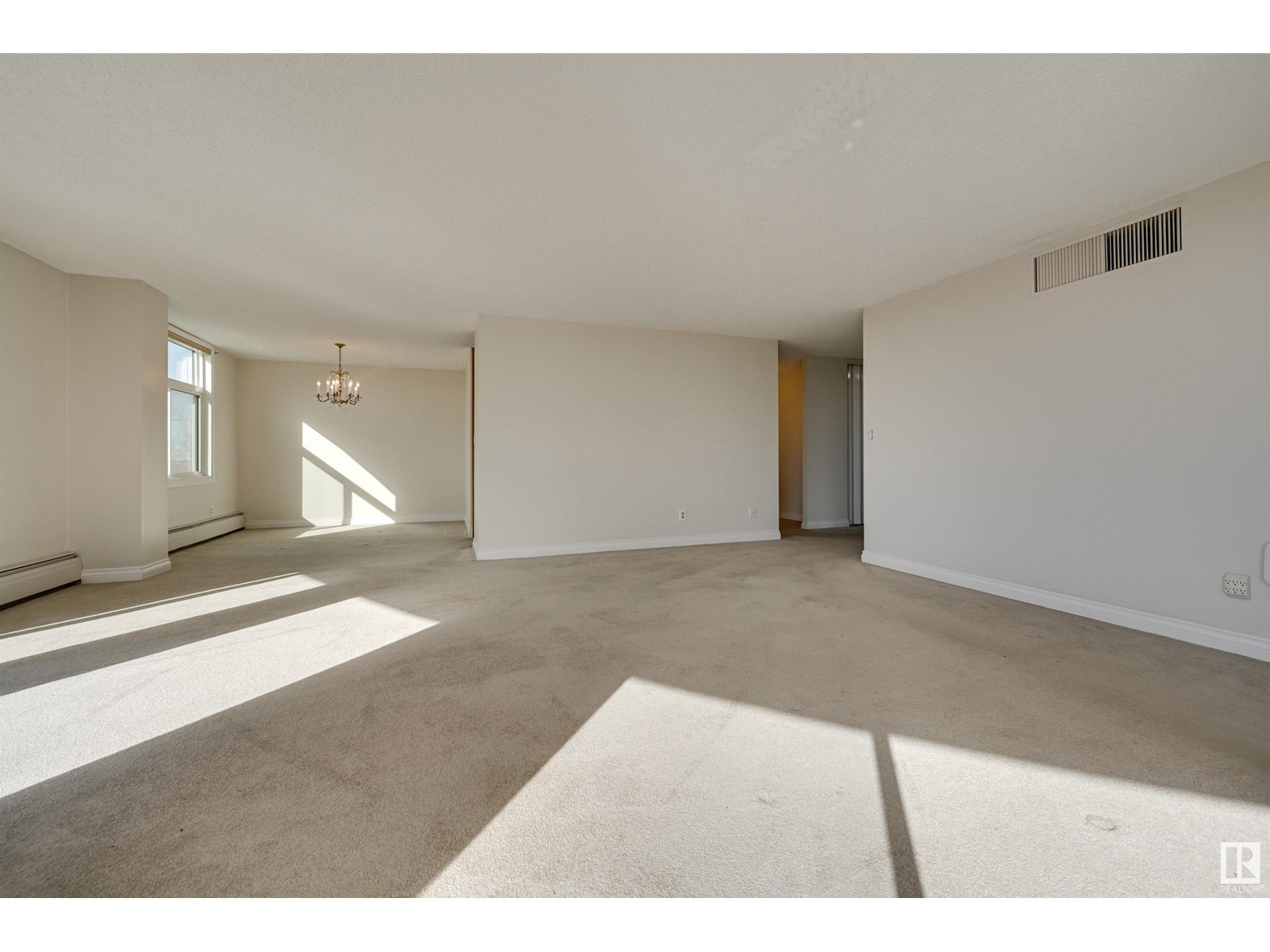 #502 11710 100 Av Nw, Edmonton, Alberta  T5K 2G3 - Photo 12 - E4427362