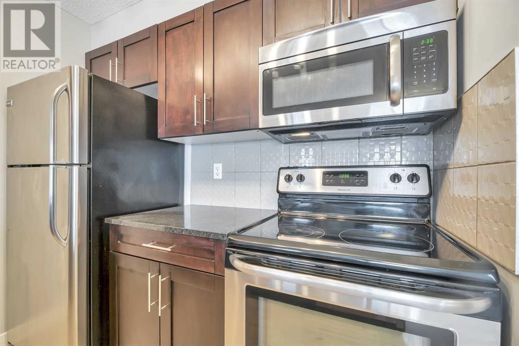 1216, 81 Legacy Boulevard Se, Calgary, Alberta  T2X 2B9 - Photo 8 - A2210902