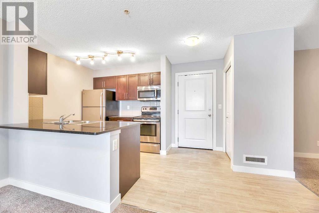 1216, 81 Legacy Boulevard Se, Calgary, Alberta  T2X 2B9 - Photo 5 - A2210902