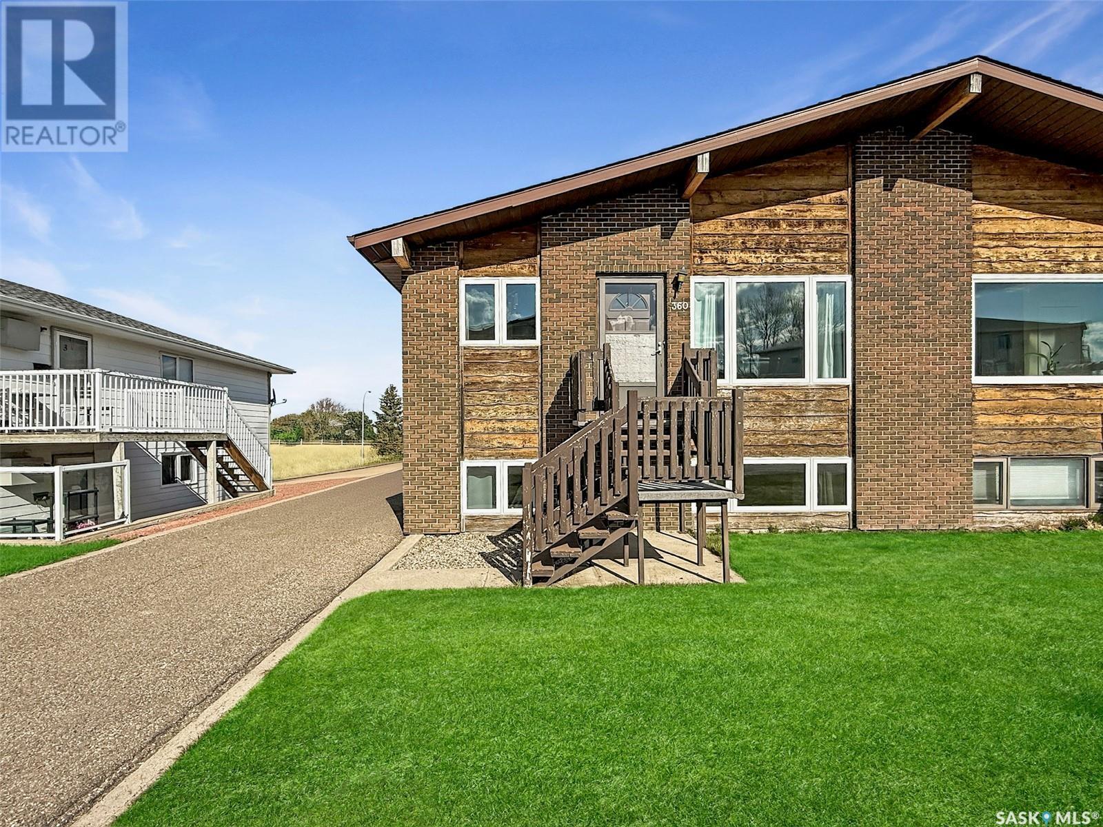 360 Cowie CRESCENT, swift current, Saskatchewan