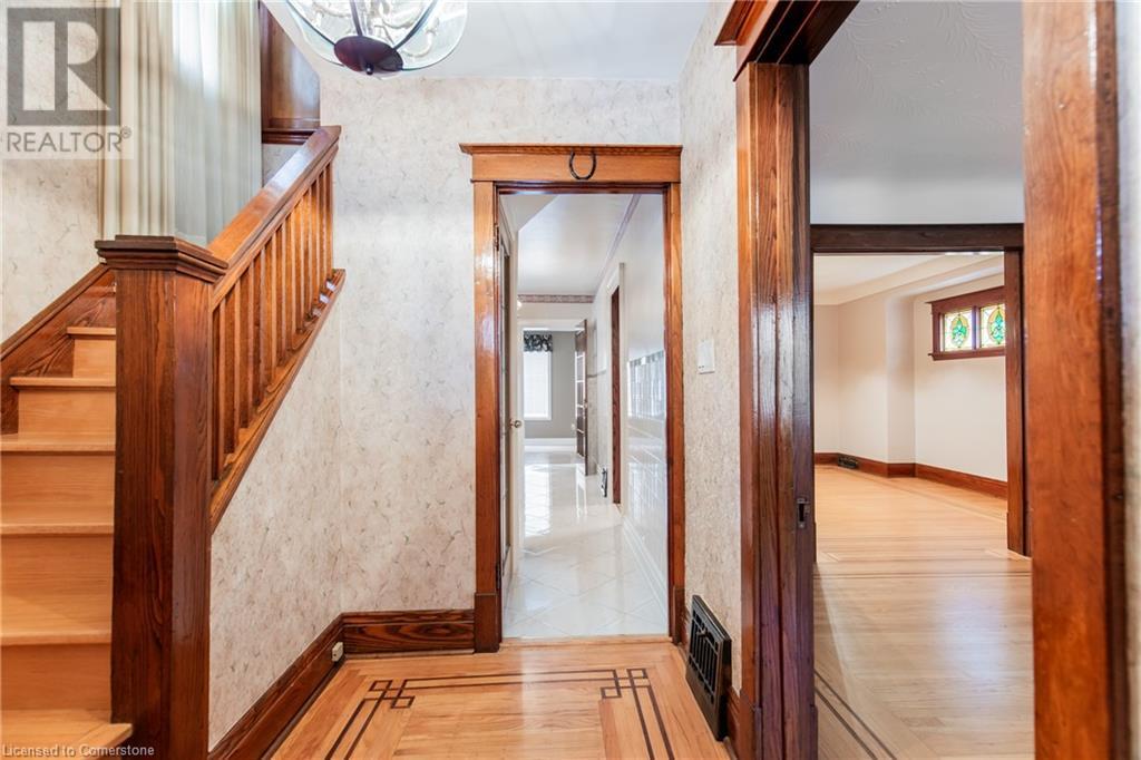 Property at 151 ARKELL Street image 5