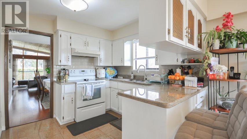 6515 Lanark Street, Vancouver, British Columbia  V5P 2Z2 - Photo 8 - R2985040
