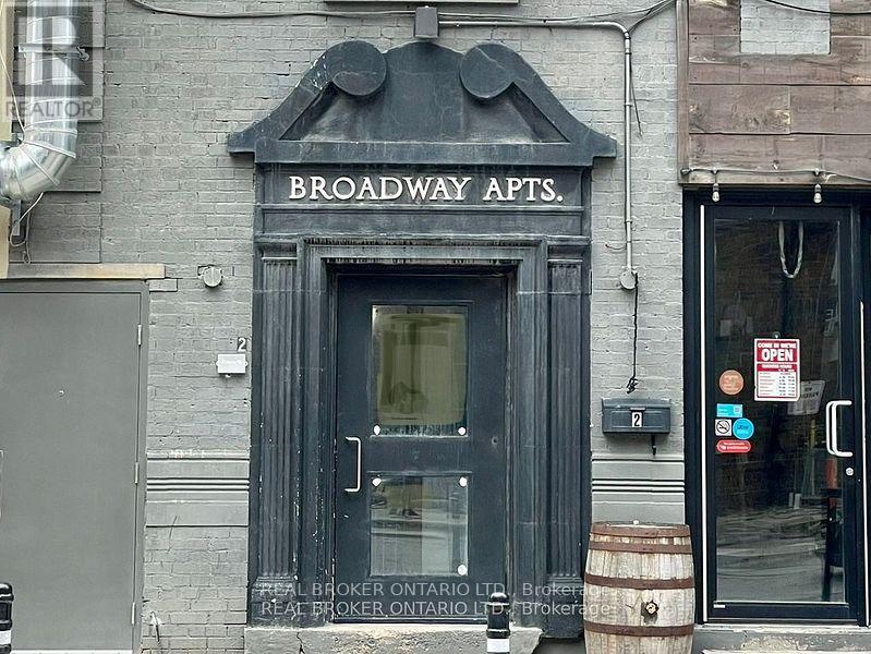 3 - 2 Broadway Avenue, Toronto, Ontario  M4P 1T4 - Photo 1 - C12111509