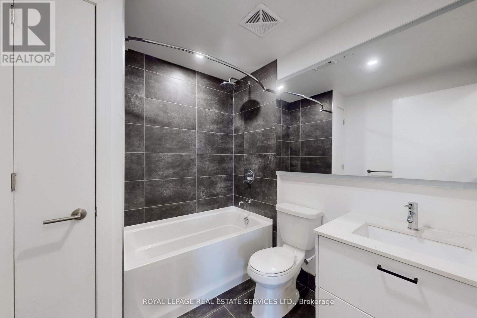509 - 1331 Queen Street E, Toronto, Ontario  M4L 0B1 - Photo 14 - E12111540