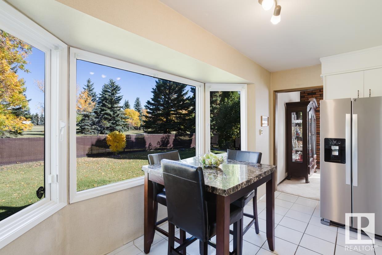 Property at 7404 41 AV NW image 5