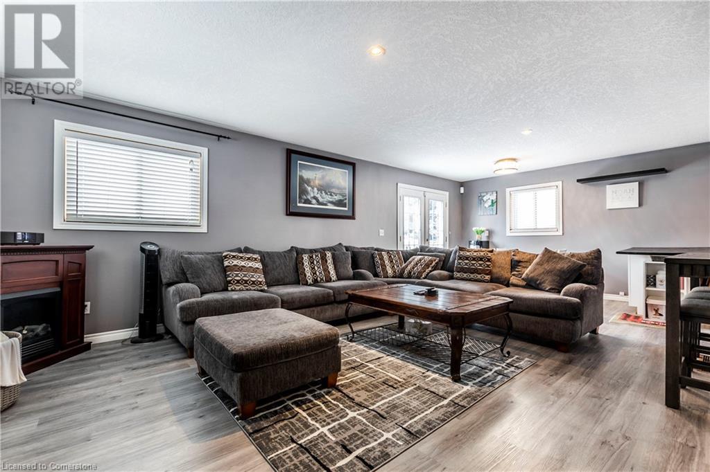 75 Sekura Crescent, Cambridge, Ontario  N1R 7C9 - Photo 6 - 40700312